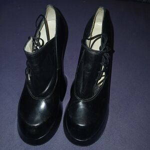John Fluevog Grand Nationals Black Womens 8